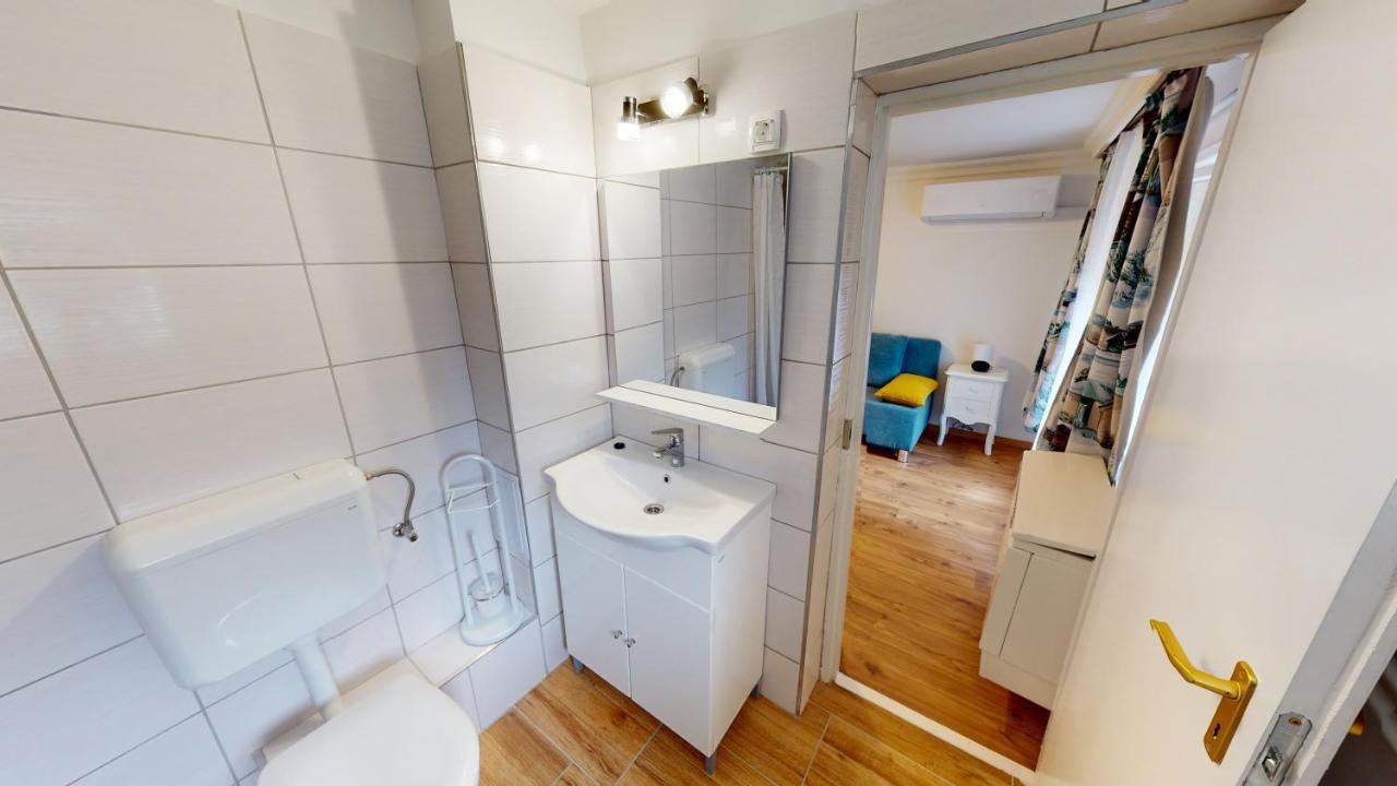 Family Apartman 미슈콜츠 외부 사진